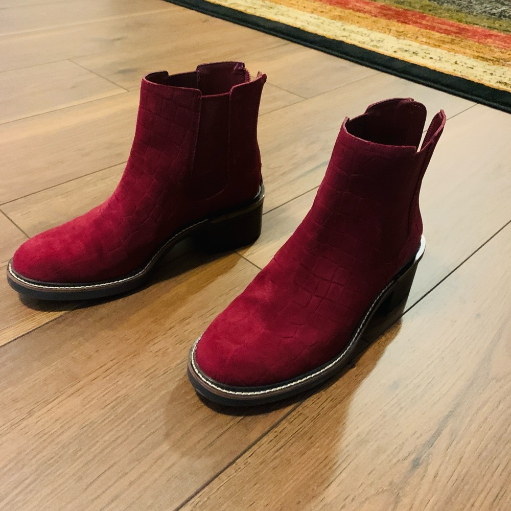 Vince Canute ankle boots. Worn twice and are in great condition